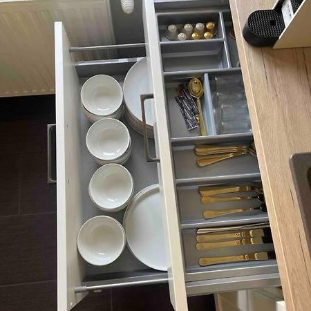 Moderne Wohnung In Der Naehe Vom Parndorf Outlet! Bruckneudorf Exterior foto